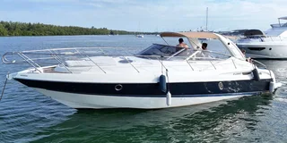 Miami Yacht Tour for Up to 12 People