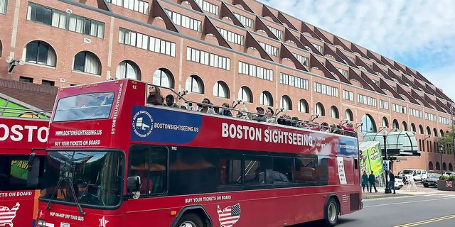 Boston City Tour - Image 2