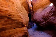 Kanab Slot Canyon Jeep Tour thumbnail 3
