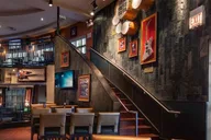 Chicago Hard Rock Cafe Dining Experience thumbnail 6