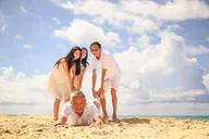 Honolulu Professional Photo Shoot thumbnail 2