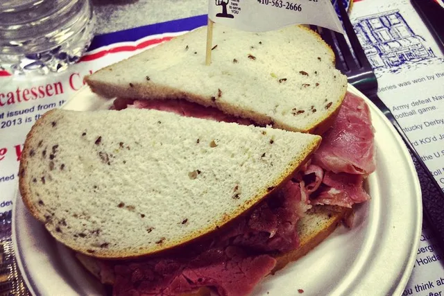 Baltimore Food Tour in Little Italy and Jonestown - Image 4