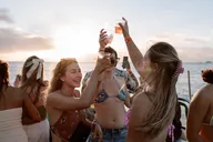 Waikiki Public Party Dance Cruise with Live DJ thumbnail 4