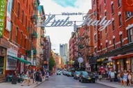New York Manhattan Guided Bus Tour thumbnail 5
