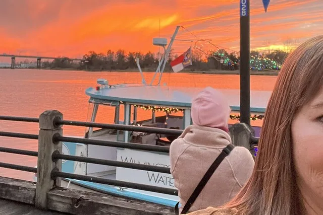Wilmington Sunset Cruise with Live Music 90 min - Image 4