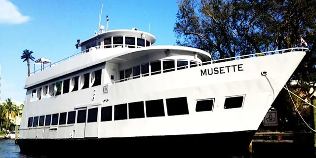 Fort Lauderdale Musette Yacht New Year's Eve Cruise - Image 1