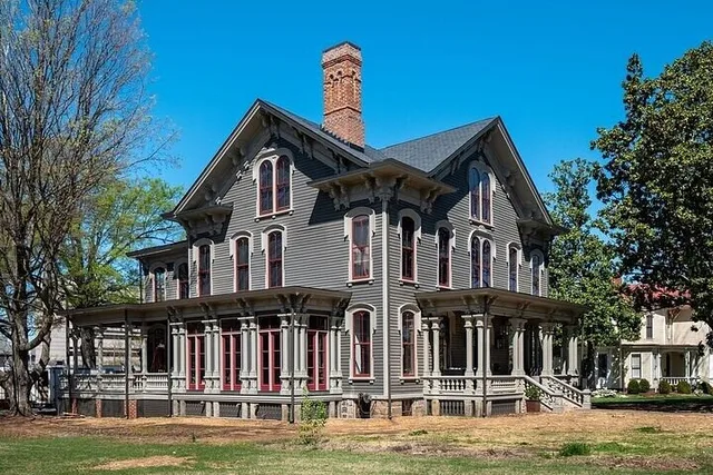 Raleigh History & Architecture Tour - Image 1