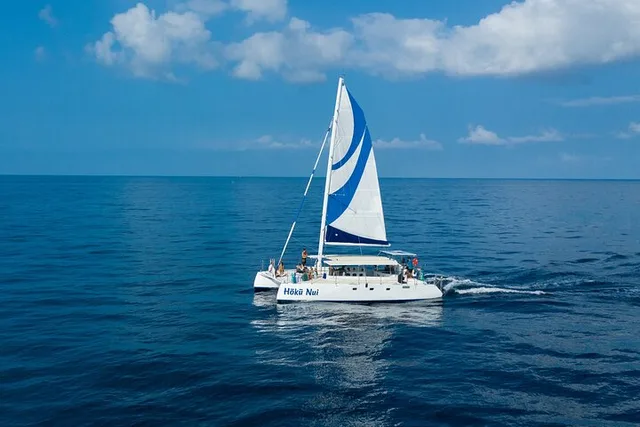 Kona Sail & Snorkel to Captain Cook Monument - Image 2
