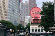 Atlanta City Tour by Luxury Car thumbnail 1