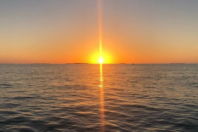 Key West Sunset Sail with Champagne and Cheese - Image 4