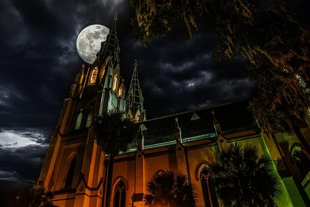 Savannah Ghost Tour: Sinister Sins & Shadows - Image 2
