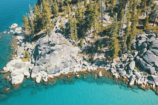 Lake Tahoe Pontoon Boat Rental 4 hr - Image 5