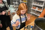 Chicago Candle Making Class on Magnificent Mile thumbnail 5