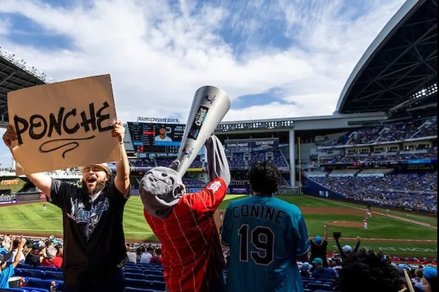 Miami Marlins Pregame Stadium Tour - Image 3