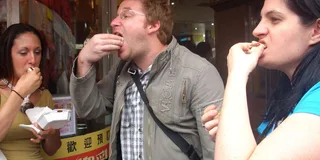 New York Hell's Kitchen Food On Foot Tour