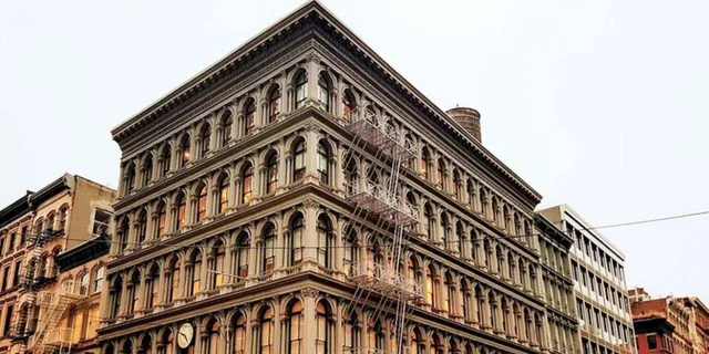 New York City 1840s Walking Tour - Image 3