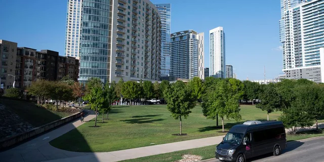 Austin City Center Panoramic Tour - Image 4