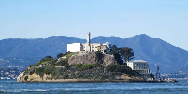 San Francisco Alcatraz Island Cruise with Audio Tour - Image 2