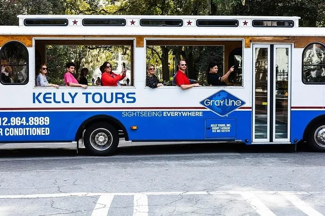 Savannah Sightseeing Trolley Tour with Shuttle - Image 3