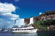 Niagara Falls Day & Night Small Group Tour with Dinner thumbnail 3