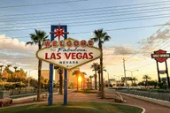 Las Vegas Hoover Dam Tour with Seven Magic Mountains thumbnail 6