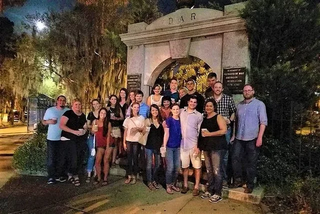 Savannah Haunted Pub Walking Tour - Image 2