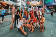 Las Vegas Walking Street Bar Tour thumbnail 2