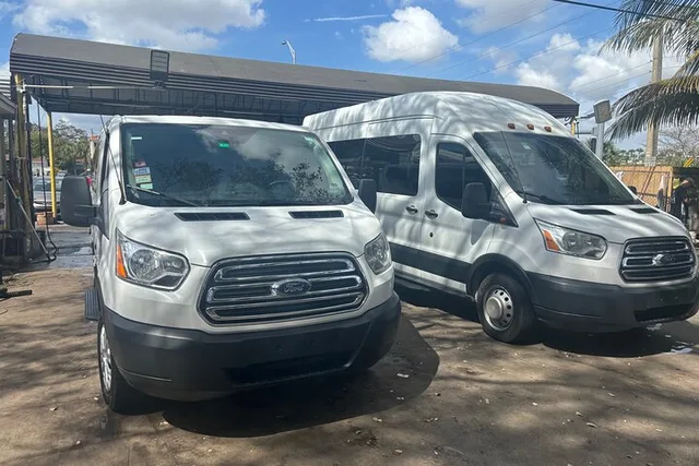 Miami Private Minivan Transportation - Image 2