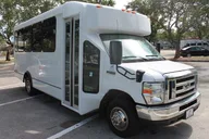 Houston Shuttle Transfer thumbnail 3