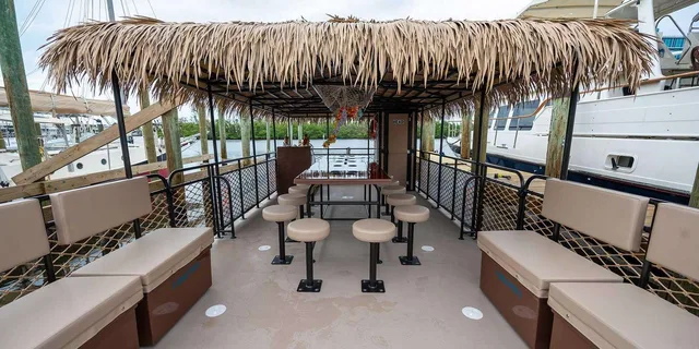 Fort Myers Beach Tiki Pub Sandbar Cruise 3 hr - Image 2
