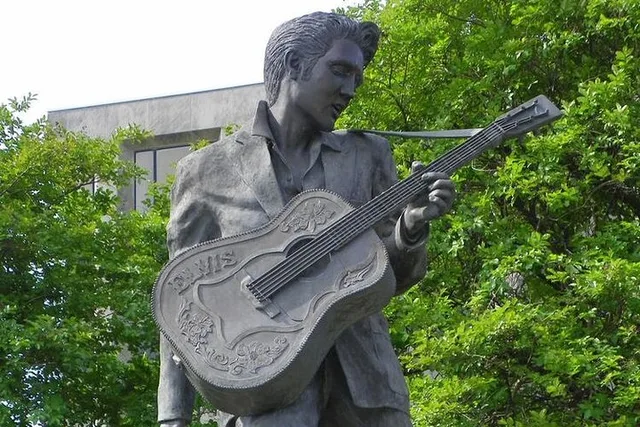 Memphis Elvis City Tour with Graceland Tickets - Image 4
