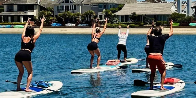 Huntington Beach Paddleboard Rental - Image 1