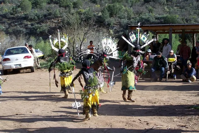 Salt River Rafting Trip - Image 6