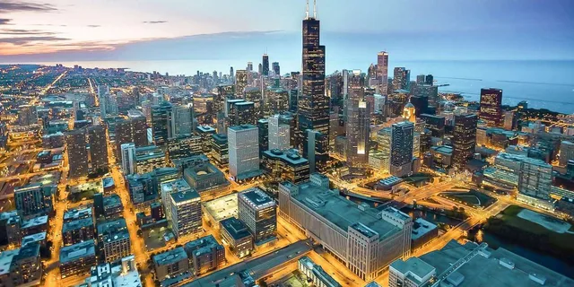 Chicago Skydeck Dinner Experience - Image 2