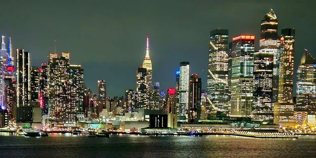 New York Night Tour of Hamilton Park and Brooklyn Heights - Image 2