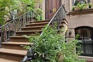 New York Greenwich Village TV Show Walking Tour thumbnail 1