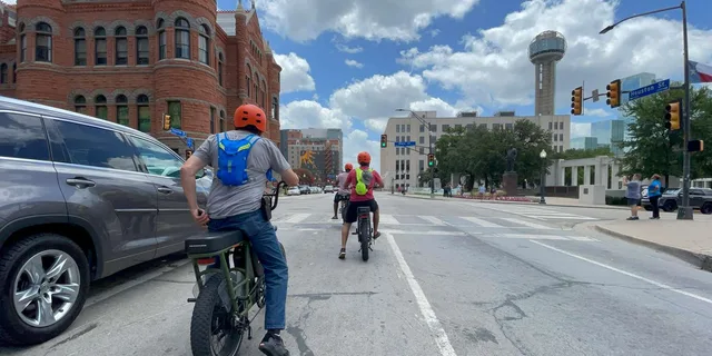 Dallas E-Bike Tour - Image 1