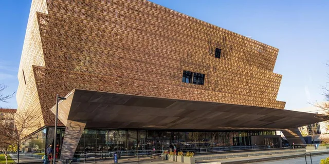 Washington DC Smithsonian Museums Tour with NMAAHC Entry - Image 3