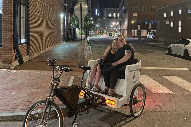 Portland Pedicab Tour - Image 5