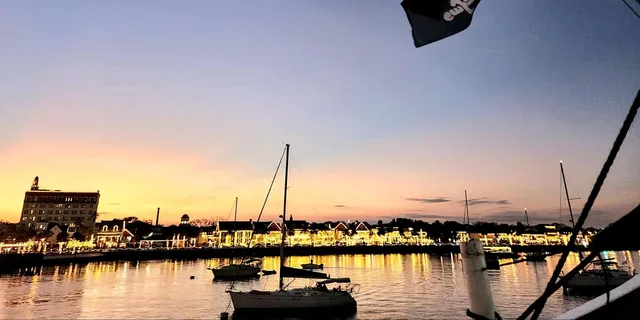 St. Augustine Nights of Lights Pirate Ship Tour - Image 4