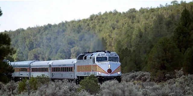 Sedona Grand Canyon Railway Tour - Image 2