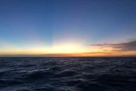 Waikiki Boat Cruise at Sunset 90 min thumbnail 4