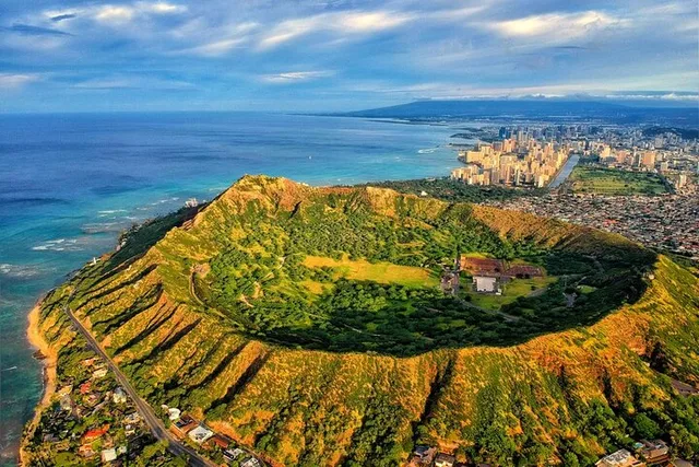 Honolulu Diamond Head Hiking Tour - Image 2