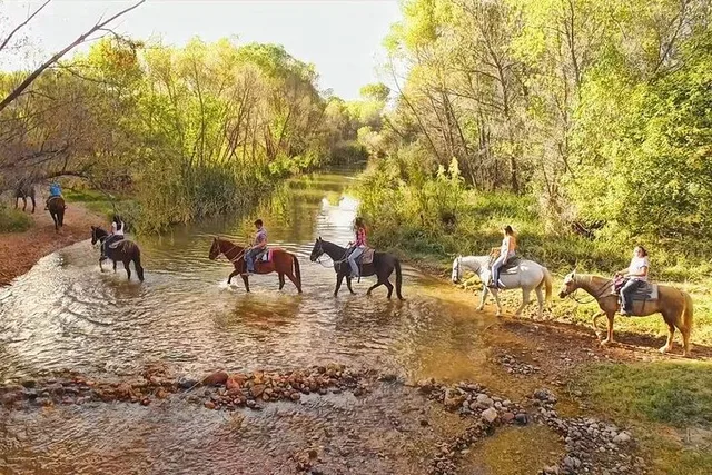 Sedona Horseback Tour with River Crossing 2 hr - Image 1