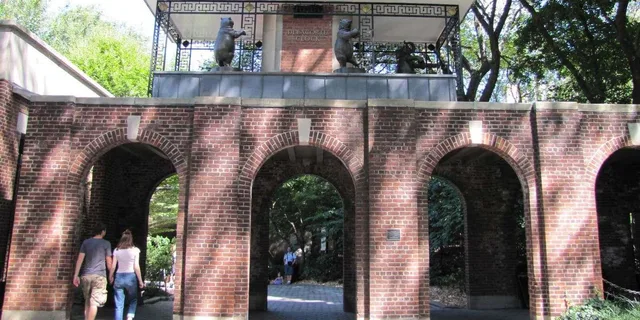 New York Central Park Walking Tour - Image 6