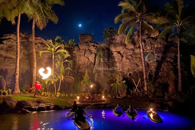 Laie Night Stand-Up Paddle and Kayak Experience - Image 4
