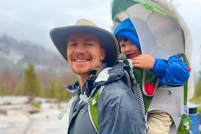Yosemite Family Hike to Hidden Lake - Image 3