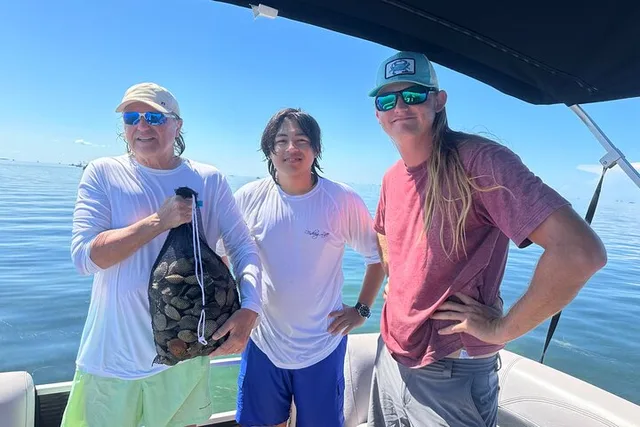 Florida Nature Coast Scalloping Adventure - Image 6