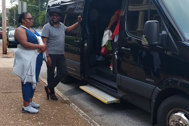 Atlanta Airport Transfer and City Highlight Tour - Image 3