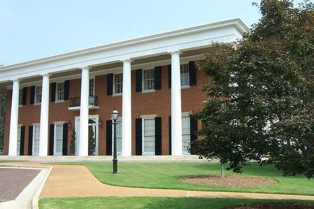 Atlanta Historical Homes Private Tour - Image 2